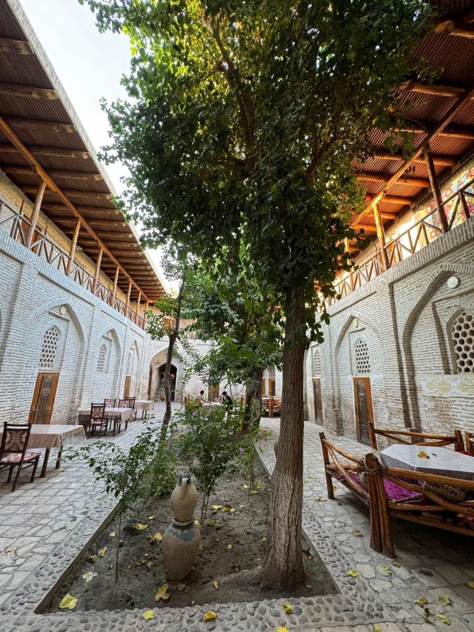 Ohun 18Th Century Caravansarai Bukhara Esterno foto