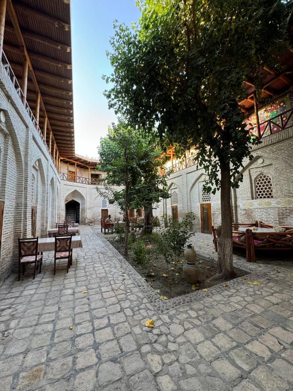 Ohun 18Th Century Caravansarai Bukhara Esterno foto