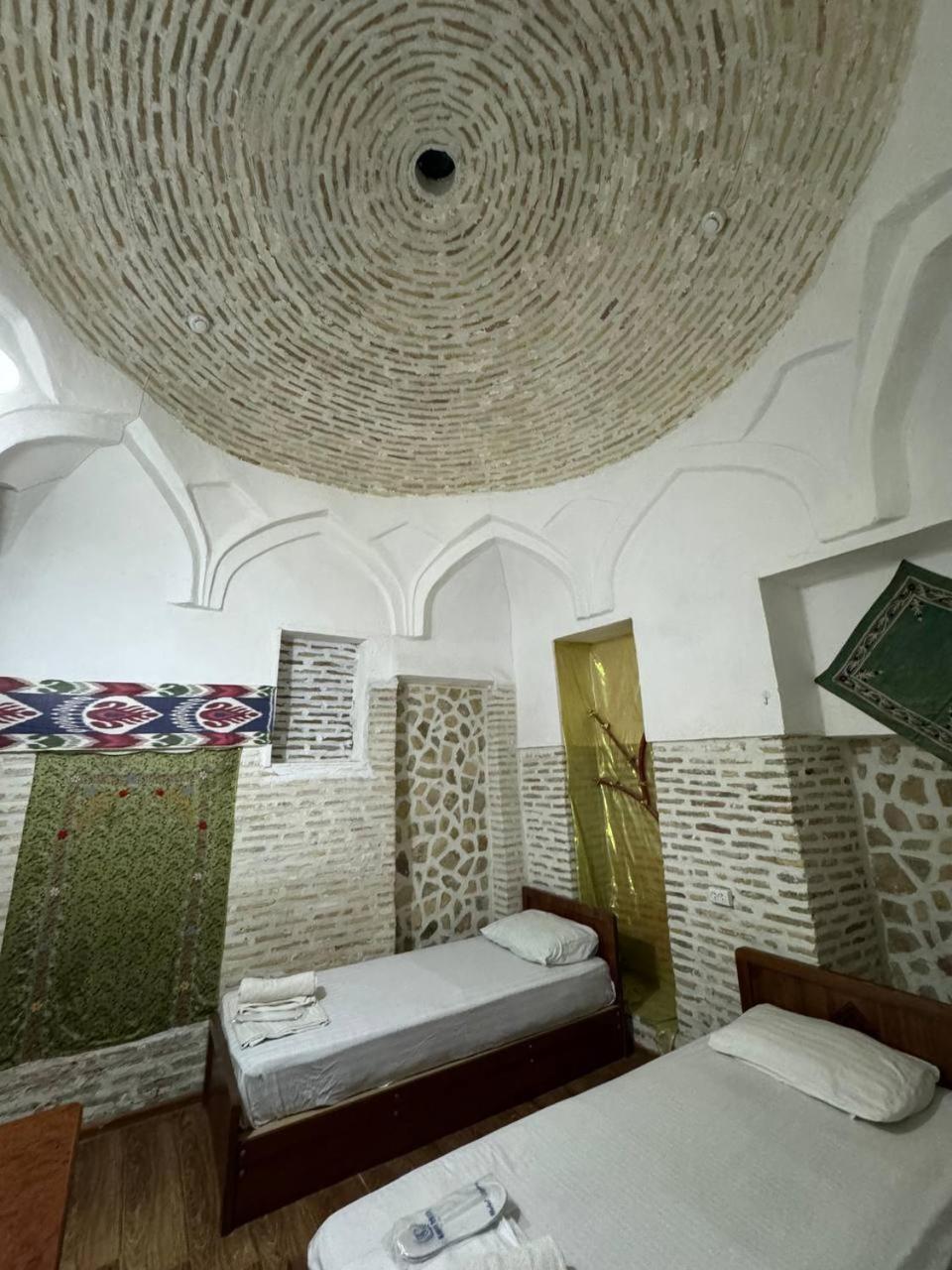 Ohun 18Th Century Caravansarai Bukhara Esterno foto