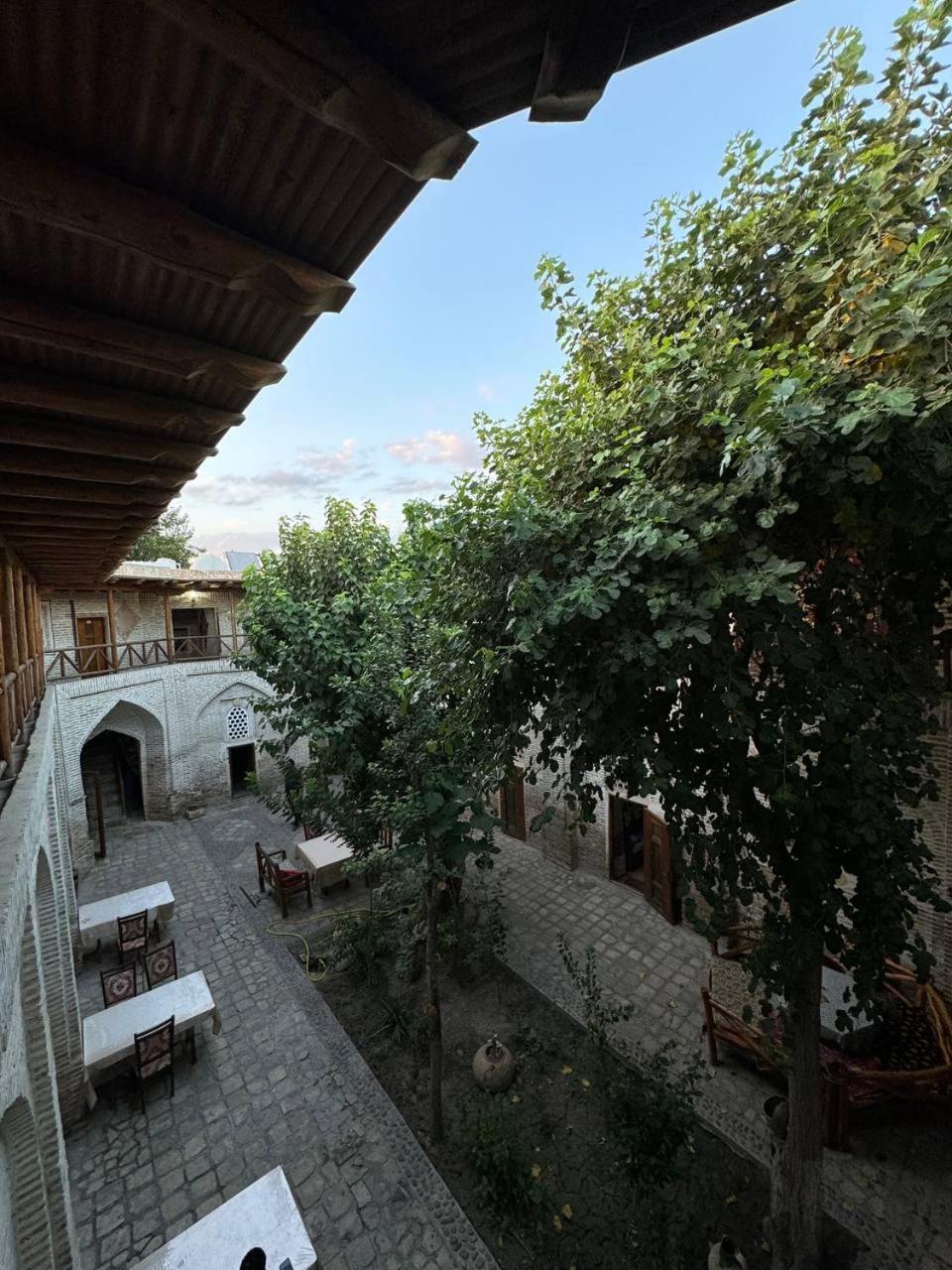 Ohun 18Th Century Caravansarai Bukhara Esterno foto