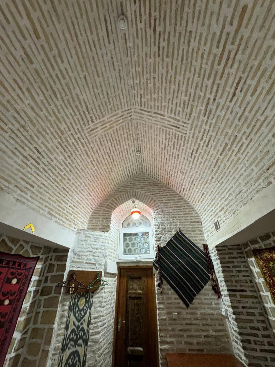 Ohun 18Th Century Caravansarai Bukhara Esterno foto