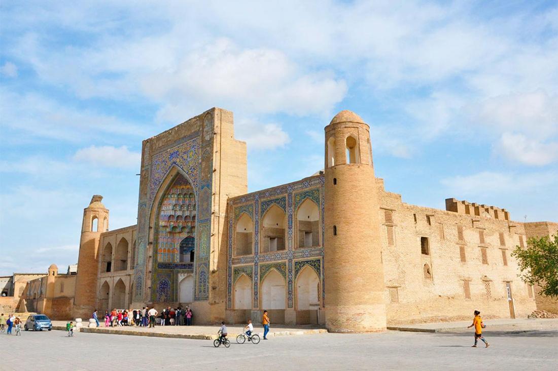 Ohun 18Th Century Caravansarai Bukhara Esterno foto