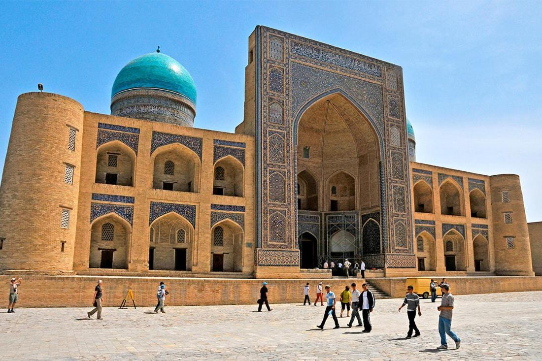 Ohun 18Th Century Caravansarai Bukhara Esterno foto